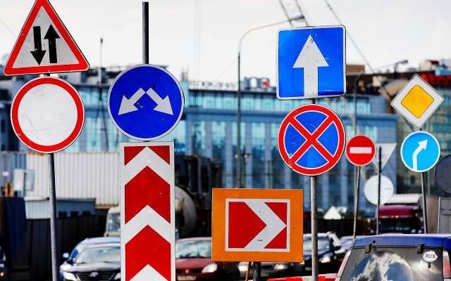 Yo‘l harakati qoidalari buzilishiga doir ma’muriy ishlarni ko‘rib chiqish tartibiga o‘zgartirish kiritiladi