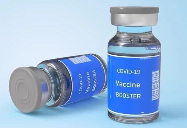 ЖССТ: Коронавирусга қарши вакциналарнинг бустер дозаси инсульт хавфини келтириб чиқармайди