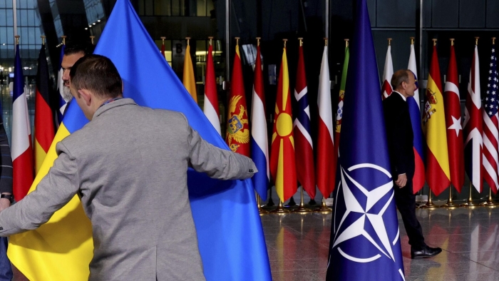 НАТО Украинага ҳамкор мақомини оширишни таклиф қилишга қарор қилди
