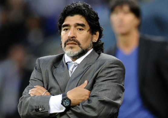 Maradona dunyoning eng kuchli murabbiyi kim ekanligini aytdi