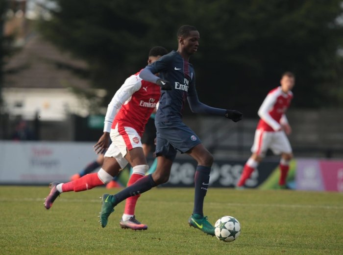 "Динамо" "ПСЖ" тарбияланувчиси билан шартнома имзолади