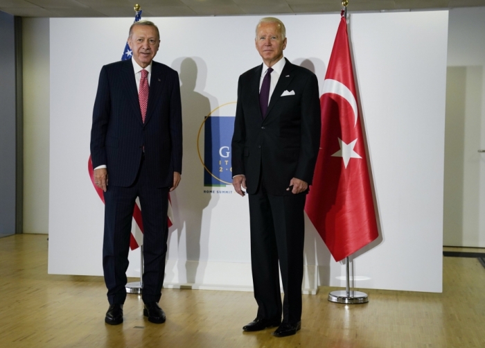 Erdog‘an AQSh va Britaniya rahbarlari bilan yakkama-yakka suhbatlashdi