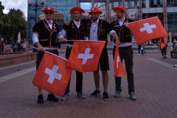 Shveysariya aholi chegarasini belgilamoqchi