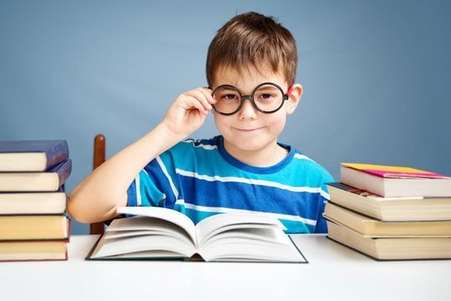 Мактаб ўқувчиларининг 66 фоизида кўз нури пасайган