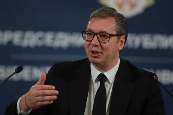 Vuchich Serbiya prezidenti lavozimini muddatdan oldin tark etishi mumkin