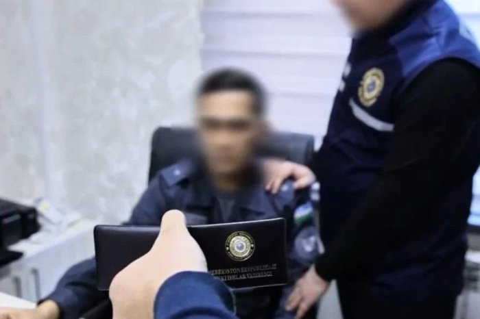 Самарқандда ИИБ ходими фирибгарликда айбланиб судланди