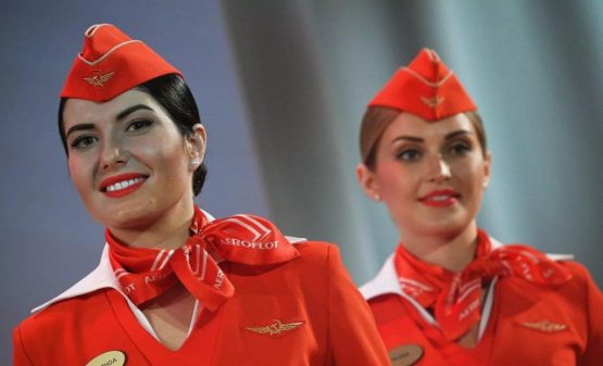 Yangi porno: yashirincha siyish 56gd0