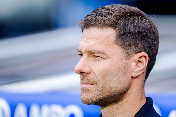 Хаби Алонсо: "Мураббийликка ўқиётганимда барчага Мессини қандай тўхтатиш бўйича машғулотлар ўтиларди"