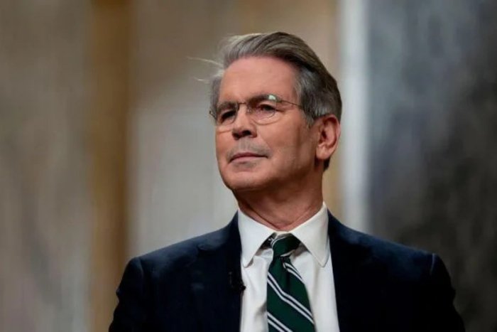 AQSh Moliya vazirligi: "Rossiyaga qarshi yangi sanksiyalar Ukraina muzokaralariga bog‘liq"