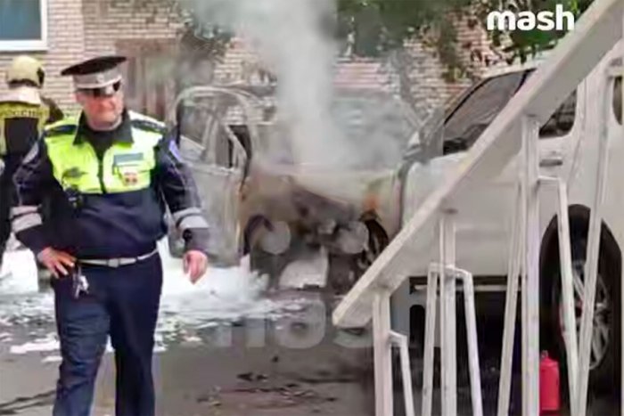 Moskva markazida ichida FSB xodimlari bo‘lgan mashina portlab ketdi