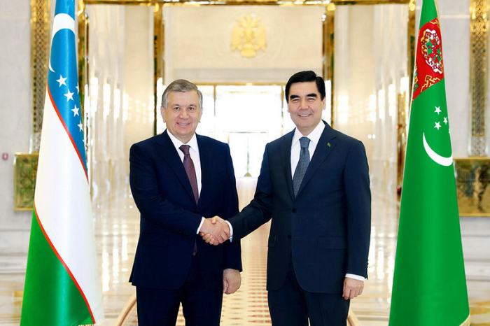 Shavkat Mirziyoyev Gurbanguli Berdimuhamedovning taklifiga binoan Turkmanistonga boradi
