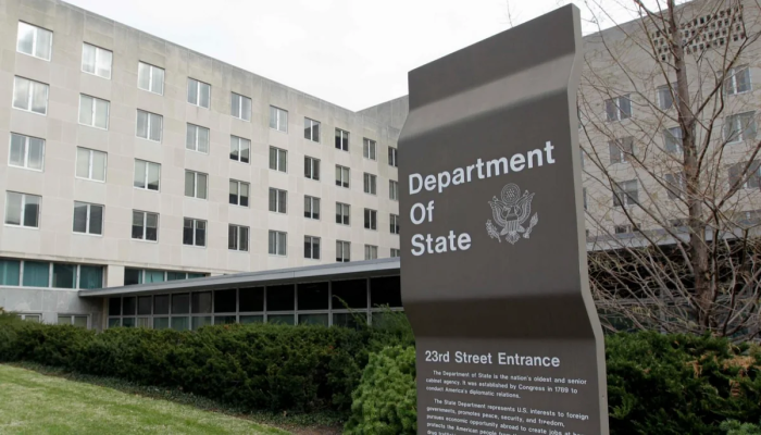 AQSh amerikaliklarni Yaqin Sharqdagi 10 dan ortiq mamlakatni zudlik bilan tark etishga chaqirdi