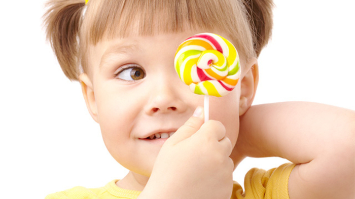 Barmogini dumbasiga tiqadi