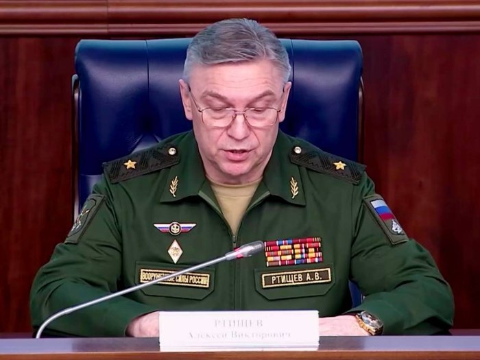 USAID Украина аҳолисида фармацевтика маҳсулотларини синовдан ўтказган 