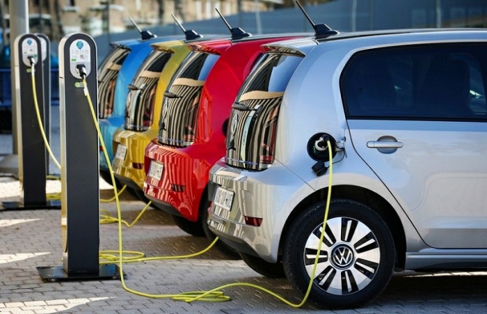 Elektromobillar atrof-muhitga nol chiqindisiz harakatlanadigan transport vositasi hisoblanadi Elektromobillar atrof-muhitga nol chiqindisiz harakatlanadigan transport vositasi hisoblanadi