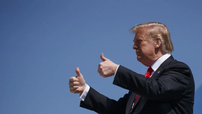 Трамп Эрон билан келишувга эришиш учун "яхши имконият" борлигини айтди