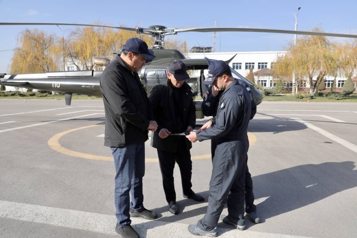 Тошкент вилоятида атмосферани ифлослантирадиган манбаларни аниқлаш учун вертолёт патрули йўлга қўйилди