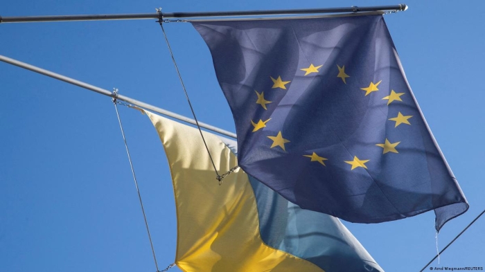 Evrokomissiya: Vengriya veto qo‘yganiga qaramay, Ukraina Yevropa Ittifoqidan moliyaviy yordam oladi