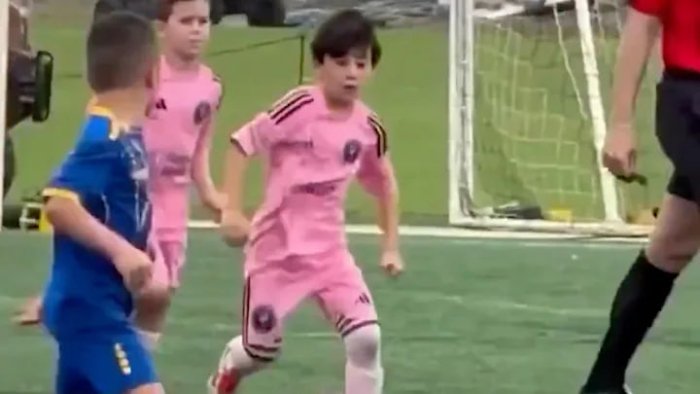 Мессининг ўғли Сиро: Отасининг афсонавий голини 'такрорлаган' ёш футболчи, янги юлдуз