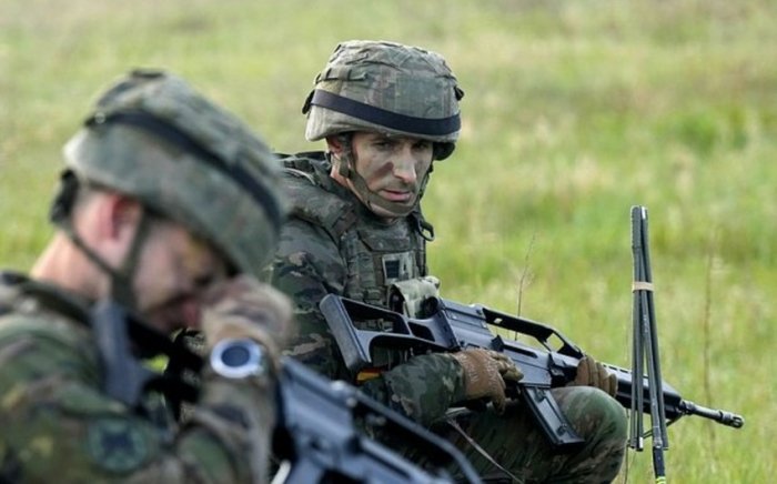 АҚШ ҳарбий харажатларни оширишдан бош тортгани учун Испанияни "қийнамоқчи" АҚШ ҳарбий харажатларни оширишдан бош тортгани учун Испанияни "қийнамоқчи"