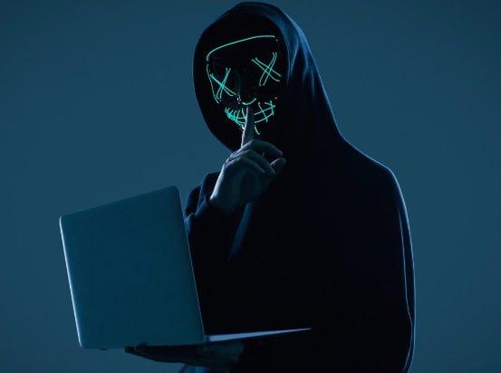 Хакерлар Буюк Британия мудофаа вазирлиги серверини бузиб кирди
