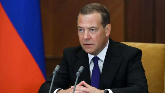 Medvedev yadroviy mojaro xavfi ortib borayotgani haqida gapirdi