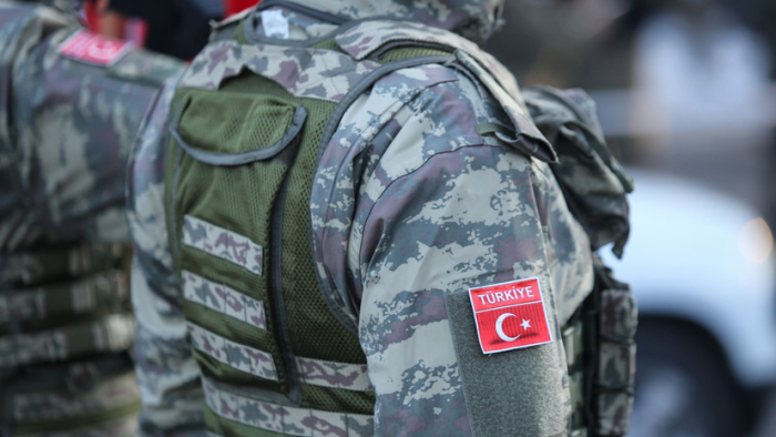 Mudofaa vazirligi: Turkiya NATO talabi bilan maxsus kuchlar batalyonini Kosovoga topshirishni yakunladi