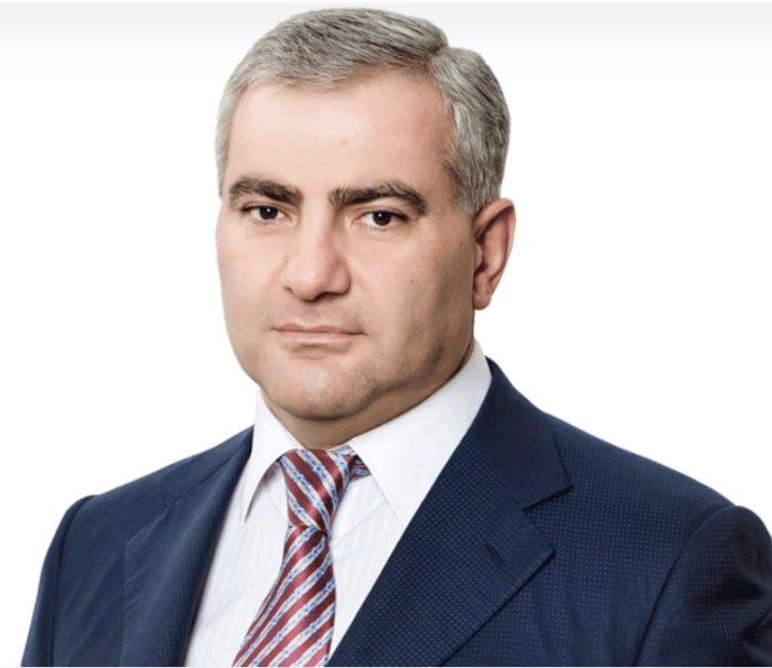 Avval o‘zi hibsga olindi, endi kompaniyasi musodara qilinmoqda...