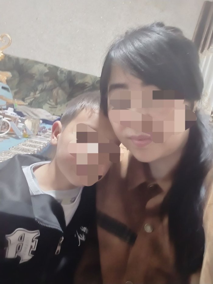 Byuro xodimlari yordami bilan bola ona bag‘riga qaytarildi