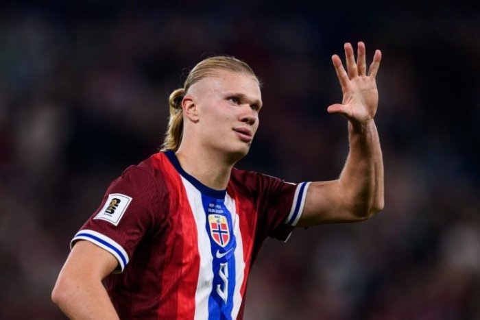 Эрлинг Холанд жаҳон футболида XXI аср рекордини ўрнатди