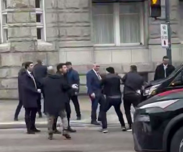 Vashingtonda Ilhom Aliyevning kortejiga hujum urinishi bo‘ldi