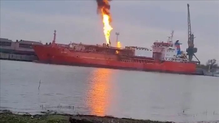 Россиянинг Одесса вилоятига тунги ҳужум пайтида суюлтирилган табиий газ ташиётган Туркия кемаси шикастланди