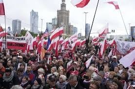 Варшавада минглаб одамлар ноқонуний миграцияга қарши намойиш ўтказди — АFP