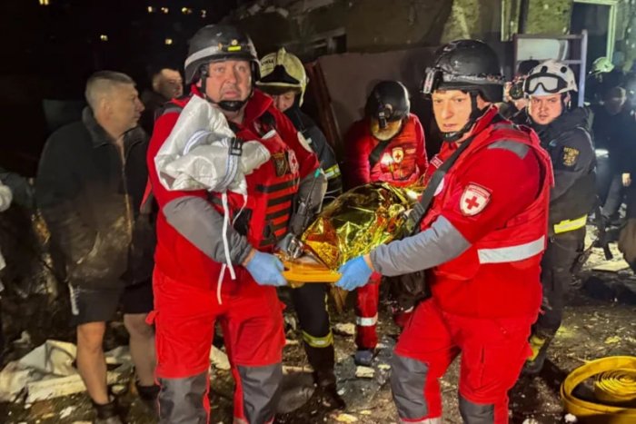 Россия Херсон вилоятига ҳужум уюштирди, қурбонлар бор