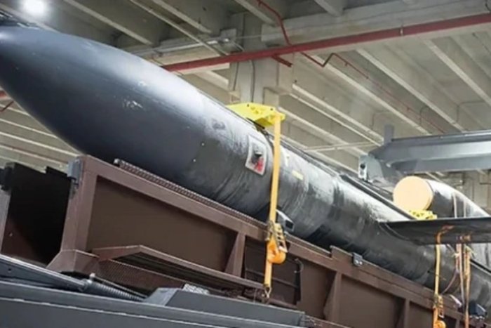 Zelenskiy: "Ukraina "Flamingo" raketalarini ommaviy ishlab chiqarishni yo‘lga qo‘yadi"