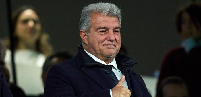 Расман. «Барселона» президенти истеъфога чиқди