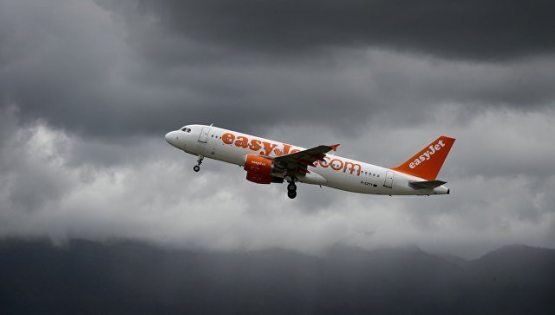 Лондондан Мадридга парвоз қилаётган самолёт Франция ғарбига фавқулодда қўнди Лондондан Мадридга парвоз қилаётган самолёт Франция ғарбига фавқулодда қўнди