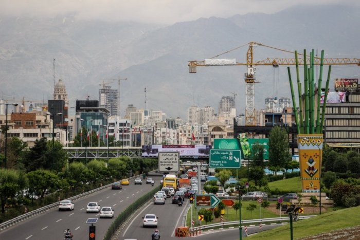 Эронликлар сув қидирмоқда