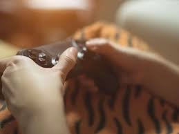  AQShda 11 yoshli bola videoo‘yin ustidagi janjal sabab otasini otib o‘ldirdi