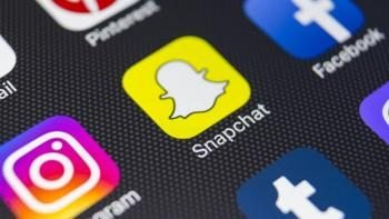 Snapchat каби иловалар кишилар психологиясига салбий таъсир кўрсатмоқда