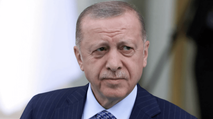 Эрдўған кемаларга ҳужумлар туфайли Қора денгизда кема қатновига таҳдид борлигини айтди