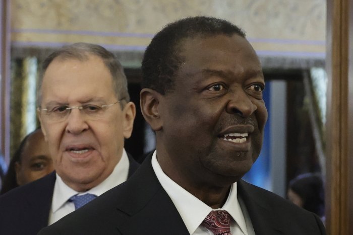 Кенияликлар "махсус операция"га жалб этилмайдиган бўлди: Москвадаги музокаралар якуни