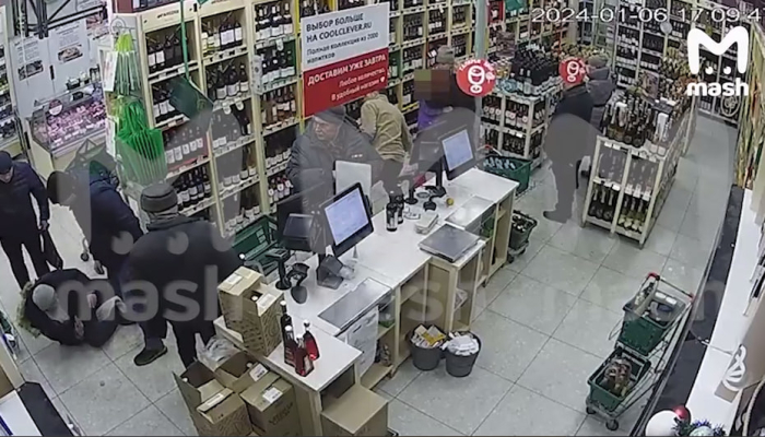 It bilan jinsiy aloqada bolgan qizni tomosha qiling