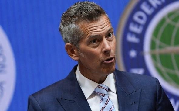 Shon Daffi: AQShda barcha reyslar to‘xtatilishi mumkin