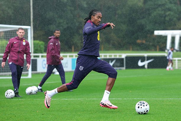 Tarixda ilk musulmon futbolchi Angliya terma jamoasi libosida to‘p tepishi mumkin