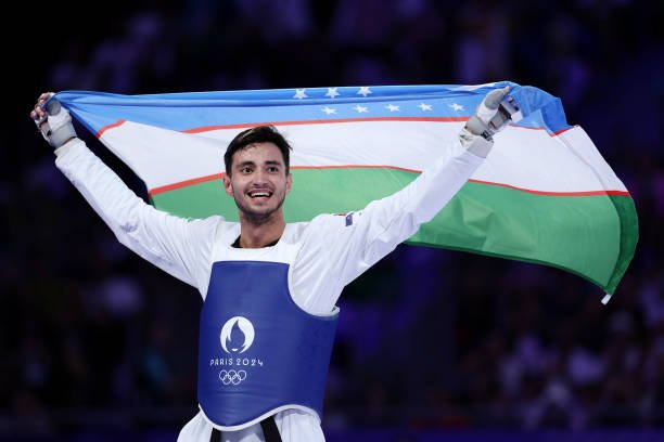 Собиқ UFC жангчиси Саидёқуб Қаҳрамонов дисквалификация қилинган Улуғбек Рашитовга кескин мурожаат қилди: "Машина билан уйни қайтариб бер" (ФОТО)