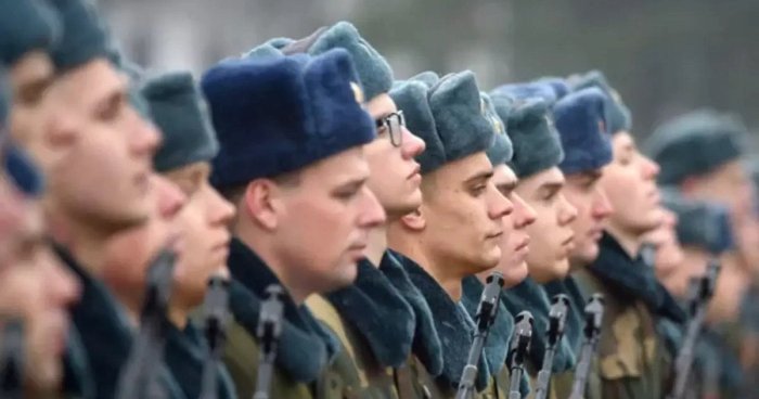 "Одамларни кўзсиз ва қўл-оёқсиз ушлаб туришмоқда": Россия урушни қандай олиб бормоқда?