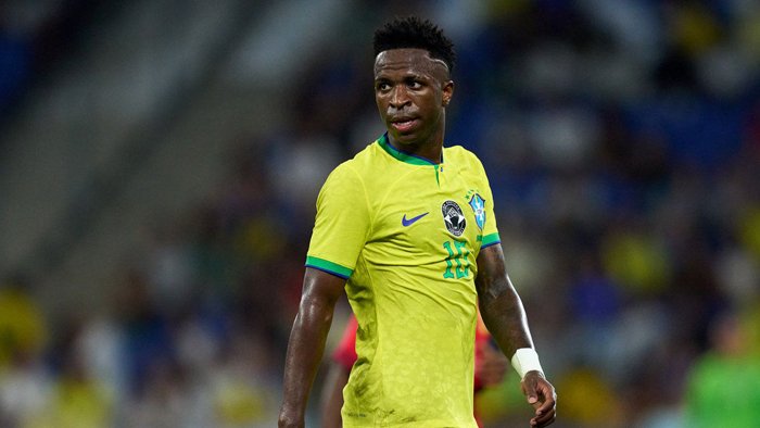 Vinisius Braziliya terma jamoasiga chaqirilmaydi