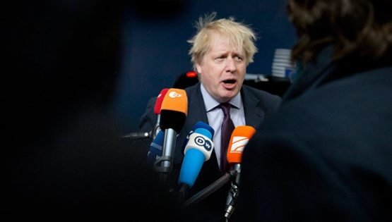 Boris Jonson yana Ukrainaga yordam paketini e’lon qildi
