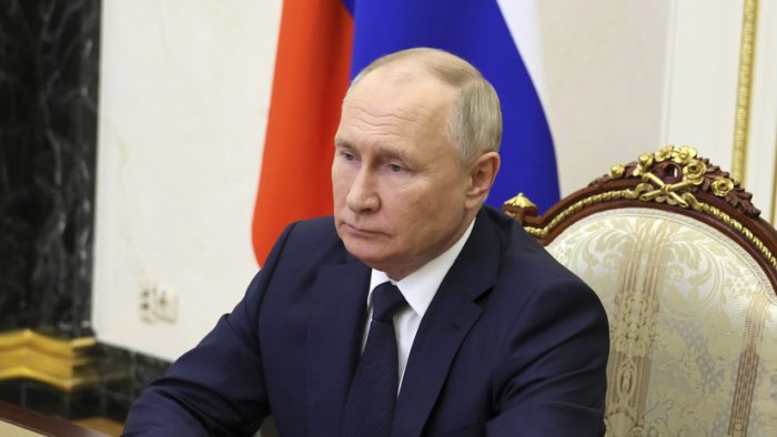 Путин: "Бунга йўл қўймаслик керак"
